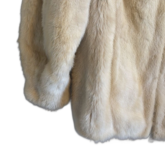 Vtg roseland fur salon ladies Elegant Cream Fur mink zip up Jacket size large - Picture 4 of 15